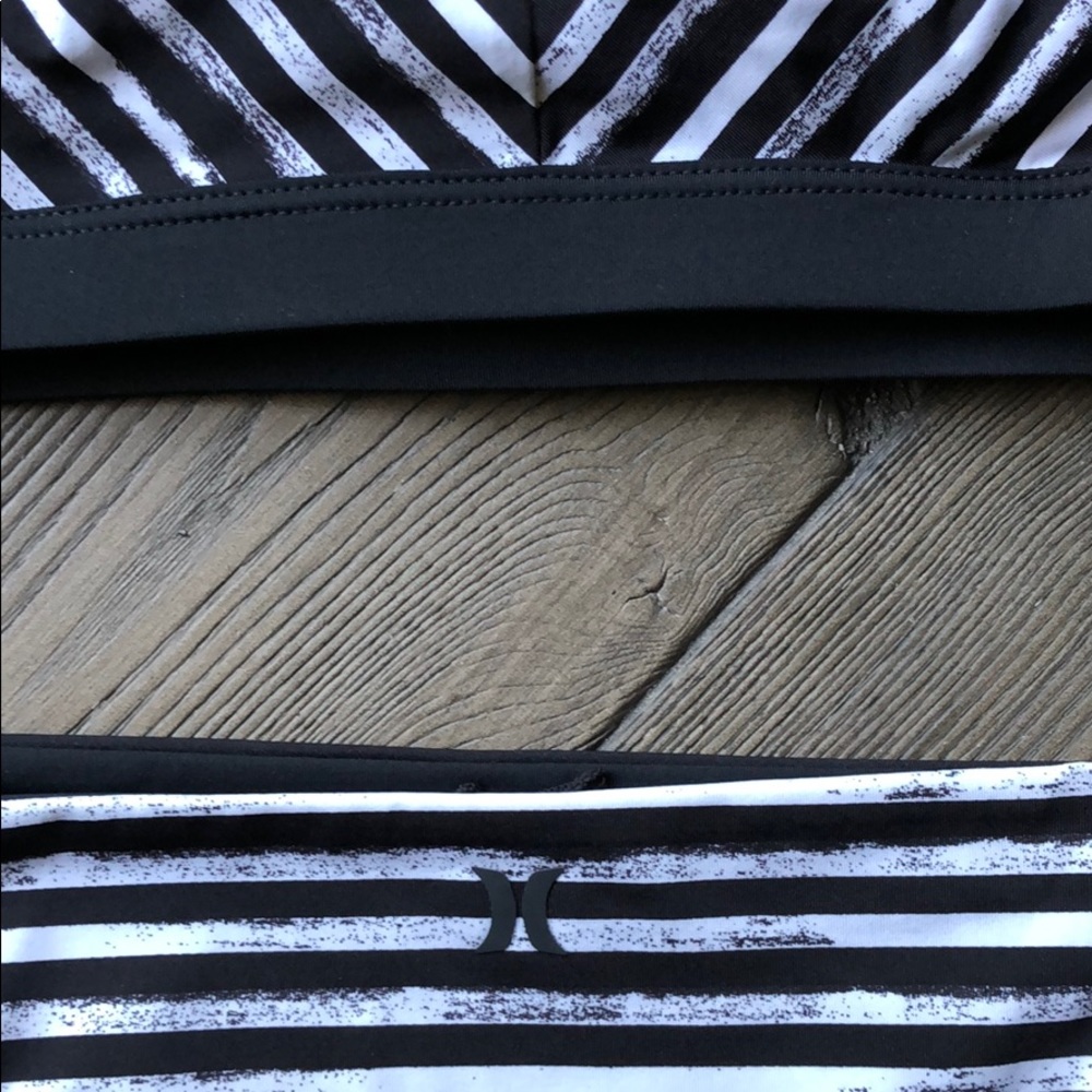 🌿HURLEY🌿 - Picture 5 of 7